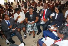 “Read” UBA challenges students