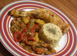 KEDJENOU- POULET BASQUAISE