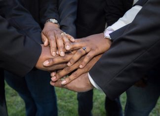 EFFECTIVE INTERNAL CUSTOMER SERVICE: THE BEDROCK OF EXCEPTIONAL CUSTOMER SERVICE DELIVERY