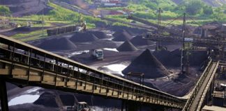 Manganese mining in Gabon