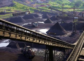 Manganese mining in Gabon