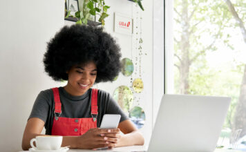 5 SIDE HUSTLES THAT CAN FETCH YOU EXTRA MONEY AS A STUDENT side hustles ideas for students