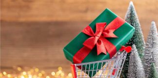 Christmas Shopping Tips: Guide to Spending Less