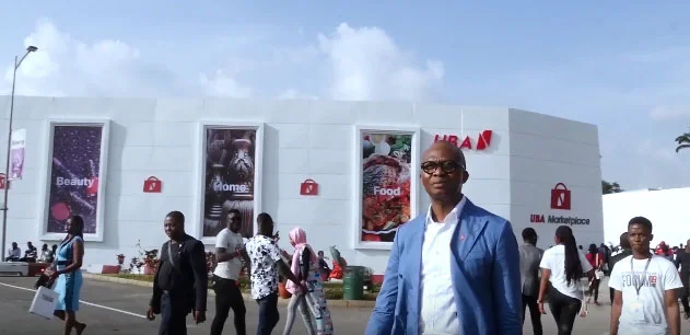 traders display image