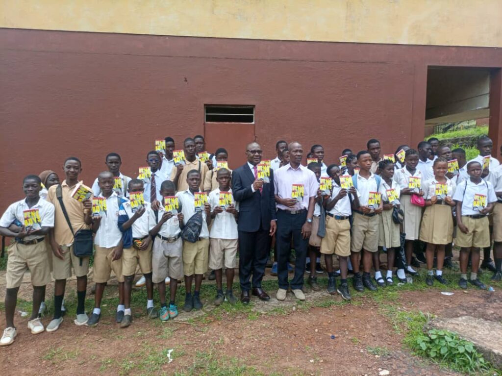 uba-foundation-donates-books